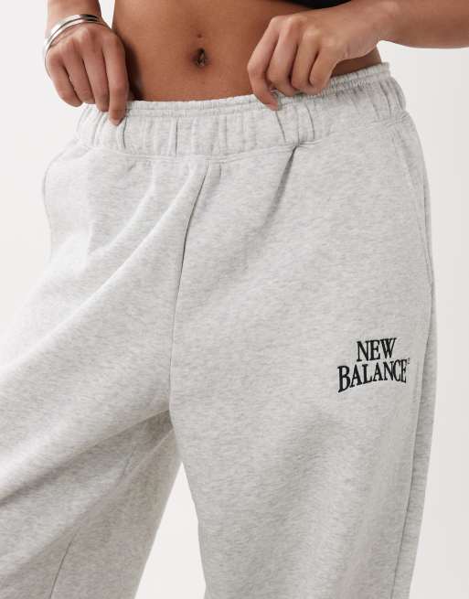 New Balance - Trackside - Grå joggingbukser i fleece med tøndeformede ben, 3 af 5