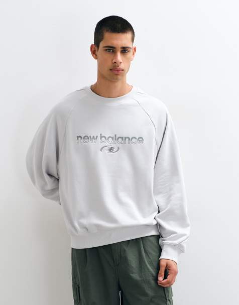 New Balance Trackside Sweatshirt aus French Terry mit Rundhalsausschnitt in Graumeliert - view 1