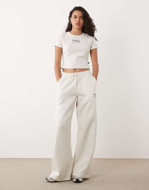 New Balance - Trackside - T-shirt beige con bordi a contrasto, 3 di 4