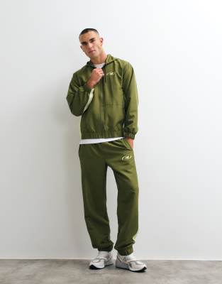 Green 4