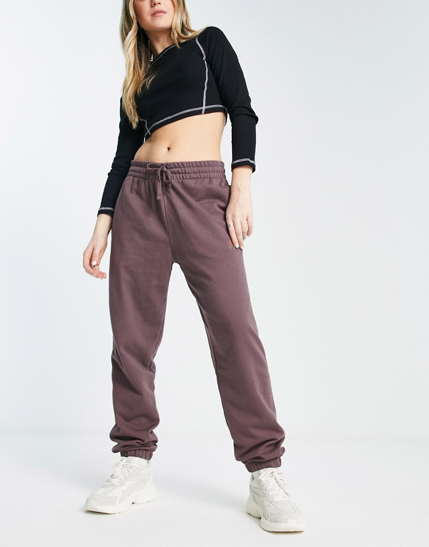 New Balance unisex joggers in mauve-Red