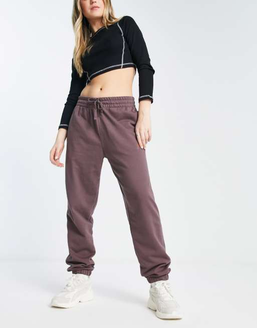 New Balance unisex joggers in mauve