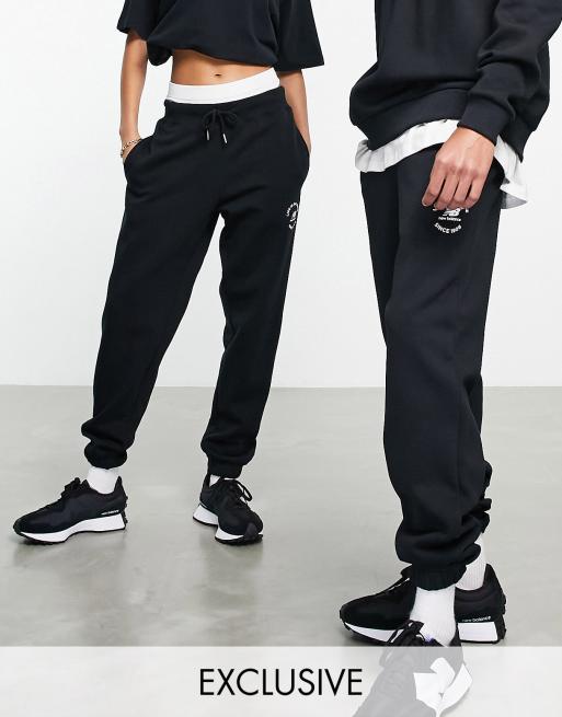 New Balance - Unisex - Life in Balance - Marineblå joggingbukser
