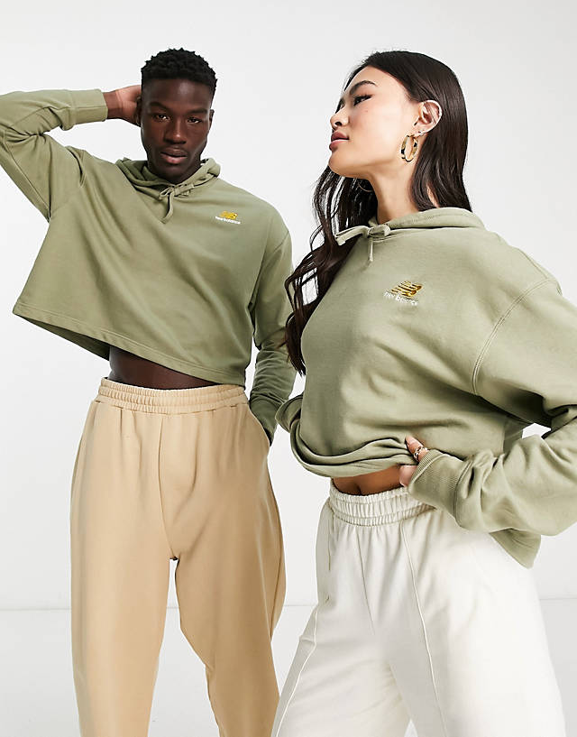 New Balance - unisex logo cropped hoodie in olive green