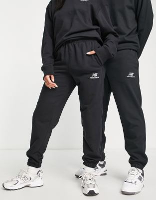 New Balance Unisex logo joggers in black