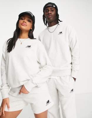 New Balance Unisex logo sweatshirt in grey - view 1