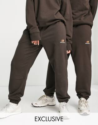 new balance sweatsuit set