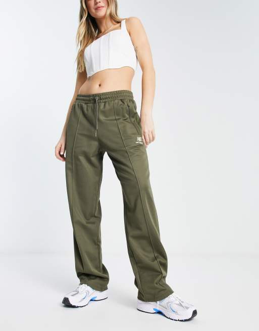 Women's Mid-Rise Slim Straight Fit Jogger Pants - A New Day Silver XL