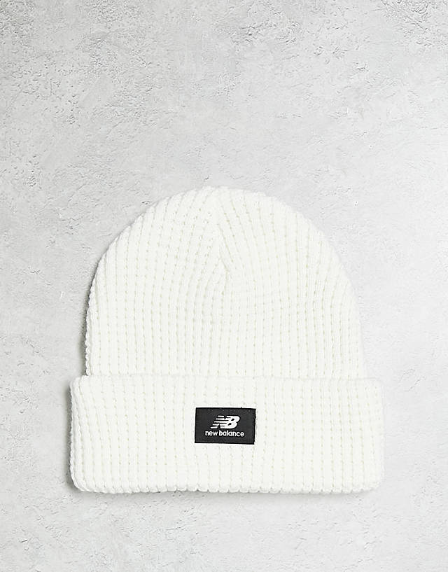 New Balance - waffle knit beanie in white