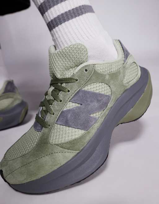 New Balance – WRPD Runner – Khakifärgade och svarta träningsskor, 5 av 5