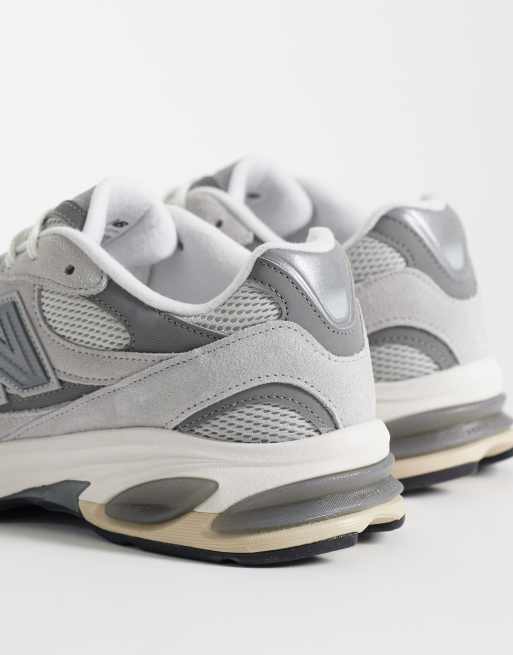 New Balance - zapatillas de deporte en gris claro, 2 de 5