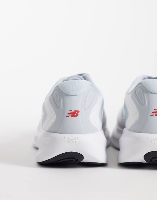 New Balance - zapatillas de running para mujer en blanco y gris, 5 de 5