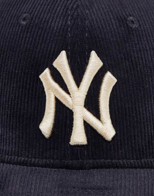 New Era 39Thirty New York Yankees unisex cord cap in navy, 3 of 4