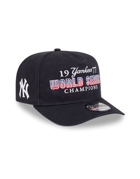 New Era – 9fifty – Granatowa czapka z daszkiem z naszywką z boku z logo i motywem NY Yankees World Series - view 1