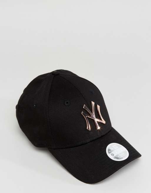 New era 9forty exclusive black hot sale cap with rose gold ny