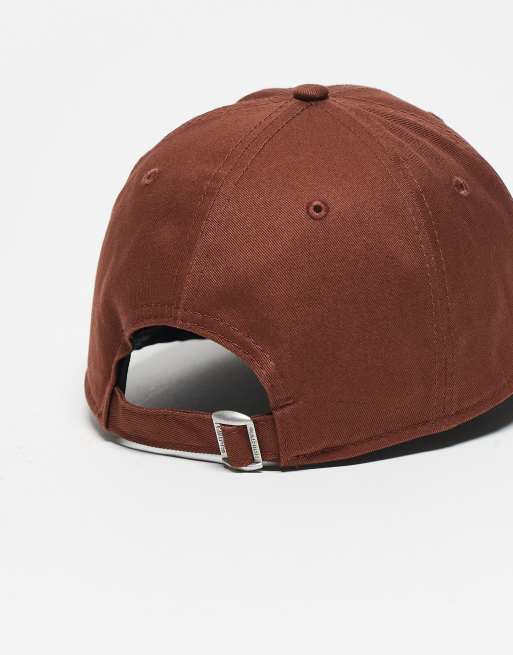 New Era - 9forty - Cappellino marrone con logo degli LA Lakers, 3 di 3