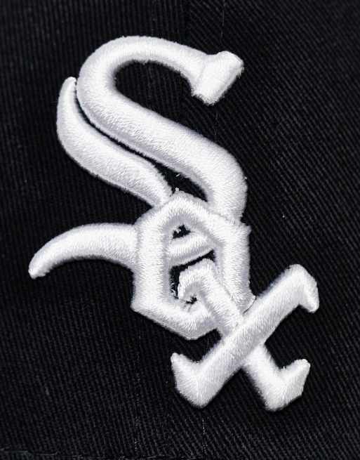 New Era 9Forty Chicago White Sox side patch cap in black , 2 of 4