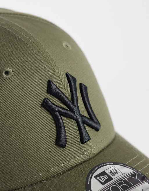 New Era - 9Forty - Gorra caqui con diseño de los NY Yankees, 2 de 3