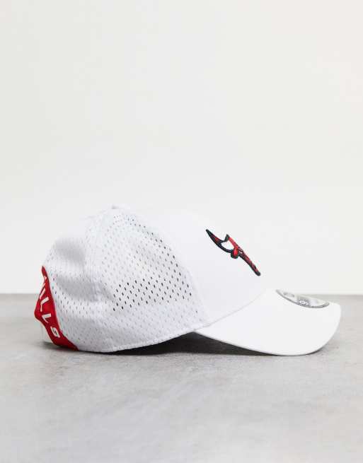 New Era - 9FORTY - Hvid baseball-kasket med Chicago Bulls-logo, 2 af 3