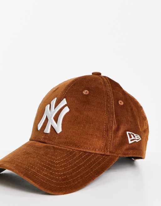 New Era - 9Forty - Kasket med NY-logo i karamelbrun fløjl, 3 af 4