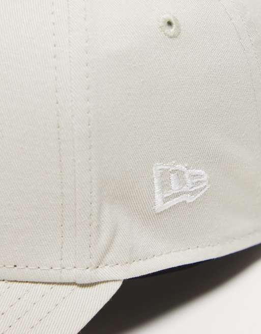 New Era 9Forty LA Dodgers unisex cap in beige, 4 of 4