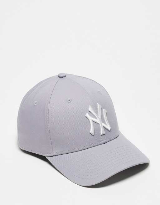 Grey ny best sale yankees hat