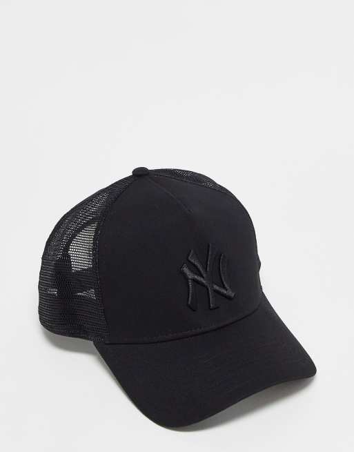 New Era – 9forty MLB NY Yankees – Svart truckerkeps