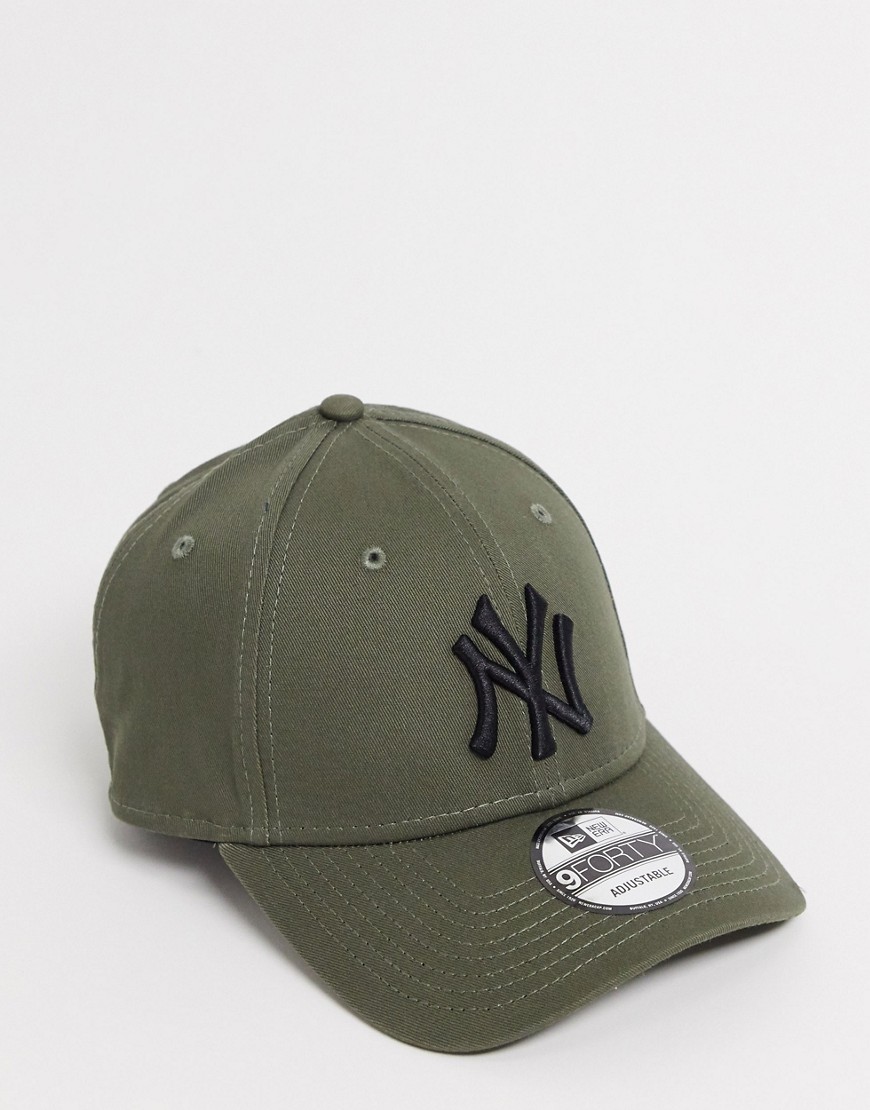 New Era 9forty NY cap in olive-Green