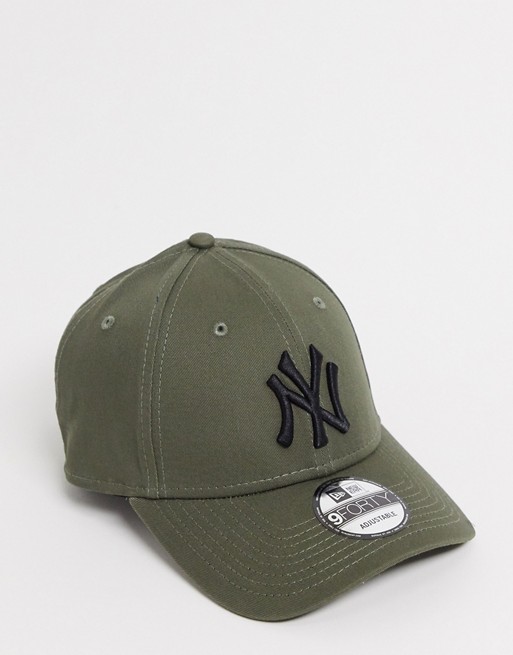 New Era 9forty NY cap in olive