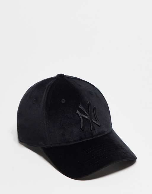 New Era - 9Forty NY - Unisex - Sort kasket i velour
