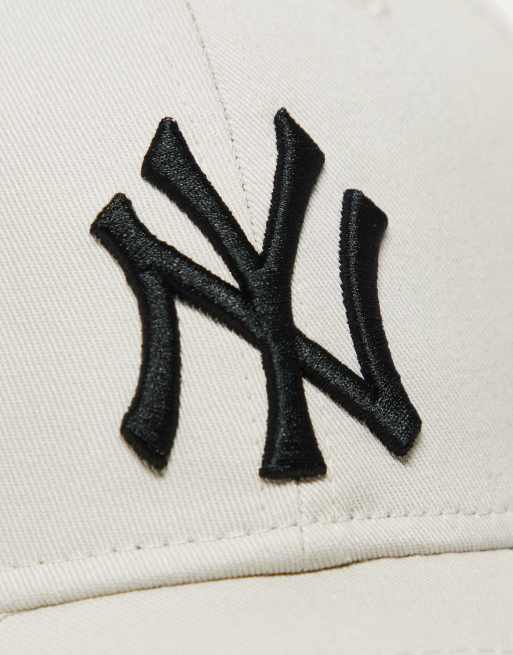 New Era – 9Forty NY Yankees – Beige keps i unisex-modell, 3 av 4