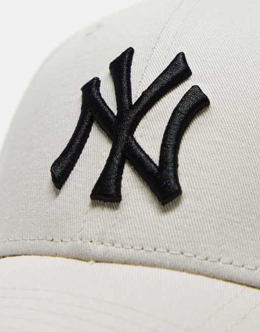 New Era – 9forty NY Yankees – Beige keps, 2 av 4