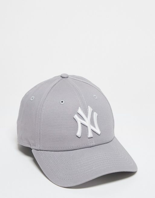 New Era - 9forty NY Yankees - Grå kasket