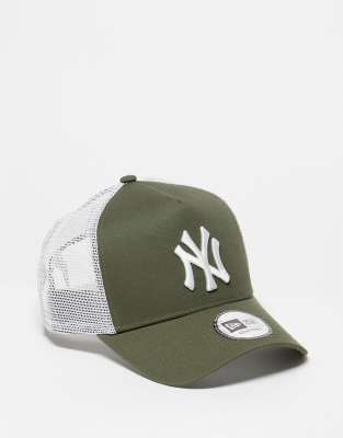 New Era - 9Forty NY Yankees - Trucker-Kappe in Khaki-Grün