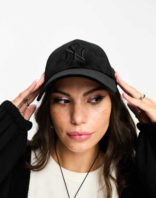 All black cheap yankees cap