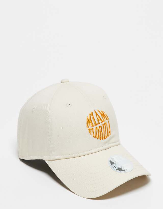 New Era - 9twenty miami logo cap in beige