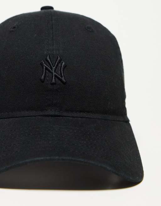 New Era 9Twenty NY Yankees mini logo unisex cap in black