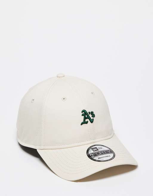 New Era - Athletics Tradition - Kasket i offshite - Kun hos ASOS