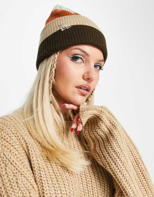 New Era – Beigerandig ribbad mössa, endast hos ASOS