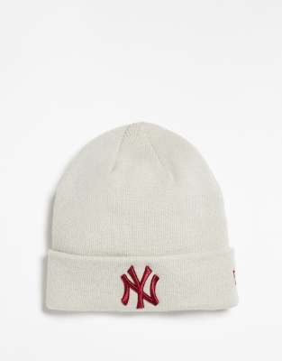New Era NY beanie in white with red logo - ASOS Price Checker