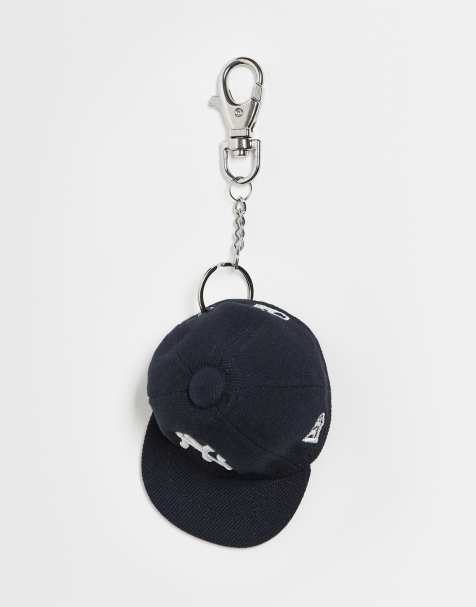 New Era – Brelok do kluczy z mała granatową czapką z daszkiem z motywem NY Yankees - view 1