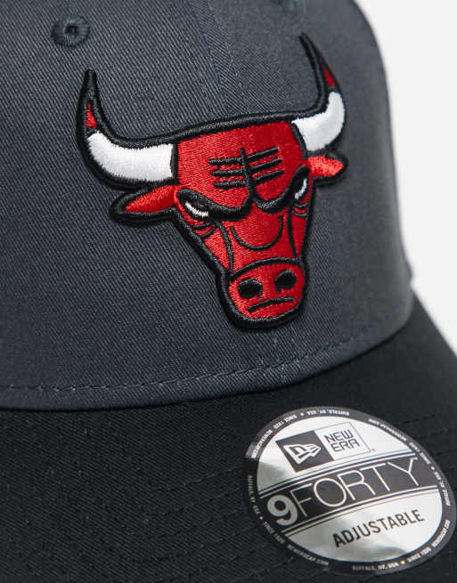 New Era – Chicago Bulls 9forty – Grå keps med svart skärp, 2 av 3