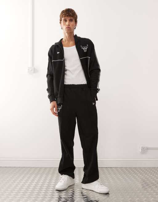 New Era – Chicago Bulls – Gerade geschnittene Jogginghose in Schwarz, Kombiteil, 2 von 5