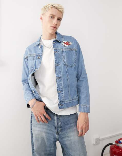 New Era – Chicago Bulls – Jeansjacke in blauer Waschung mit Rücken-Motiv - view 1