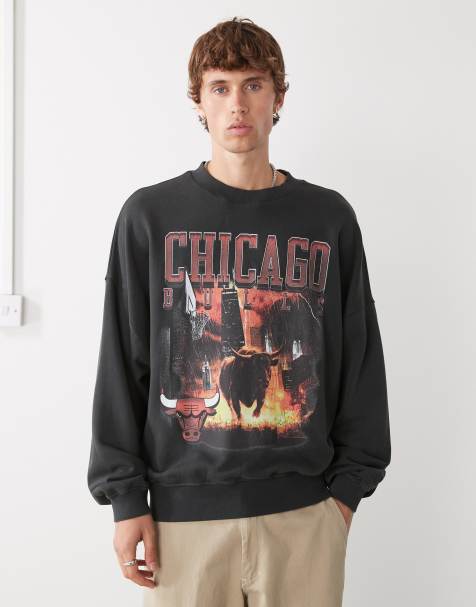 New Era Chicago Bulls oversized sweatshirt in washed black - view 1