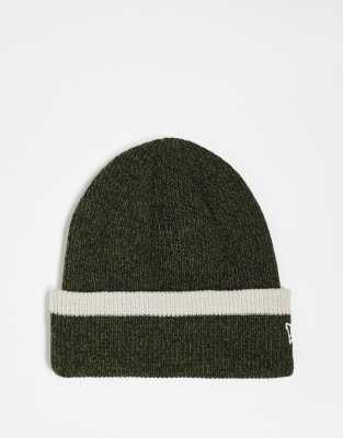 New Era New Era cuff beanie in khaki-Grey