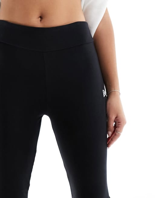 New Era – Czarne legginsy z logo, 4 z 5