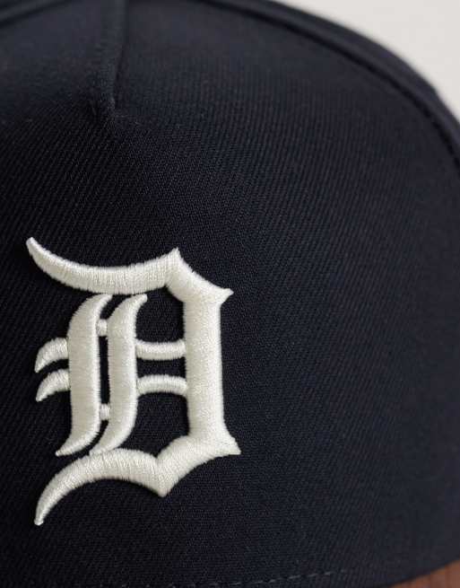 New Era Detroit Tigers E frame suede visor contrast peak cap in navy/brown, 2 of 3