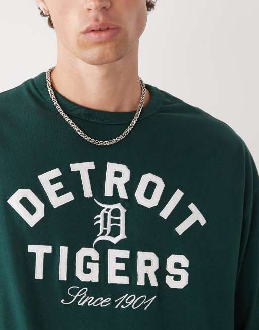 New Era Detroit Tigers oversized t-shirt in green, 5 of 5