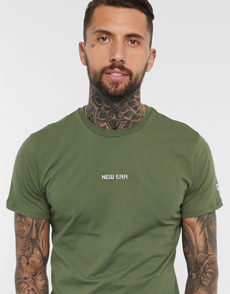New Era - Essential - T-shirt in kaki-Groen